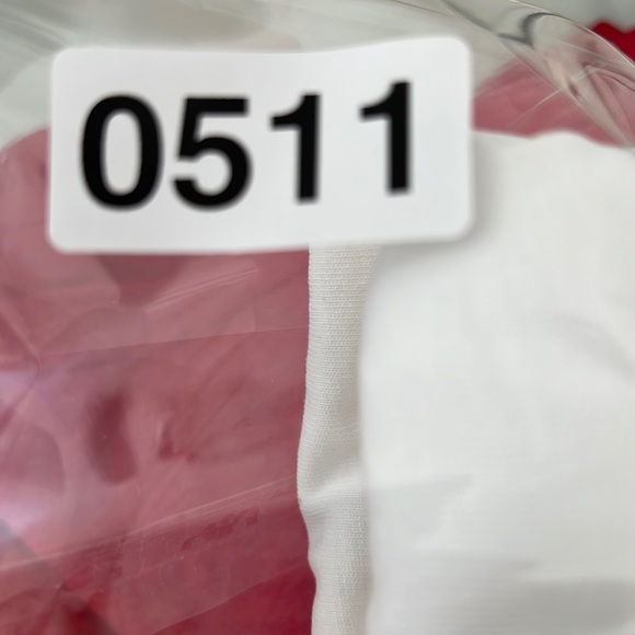 Endless rose strong shoulder (shoulder pads) muscle tee, large - Picture 10 of 10